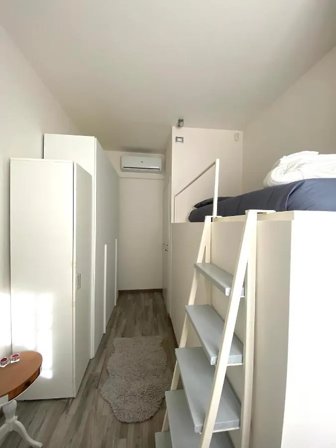 Loft Incantevole A Milano Lejlighed